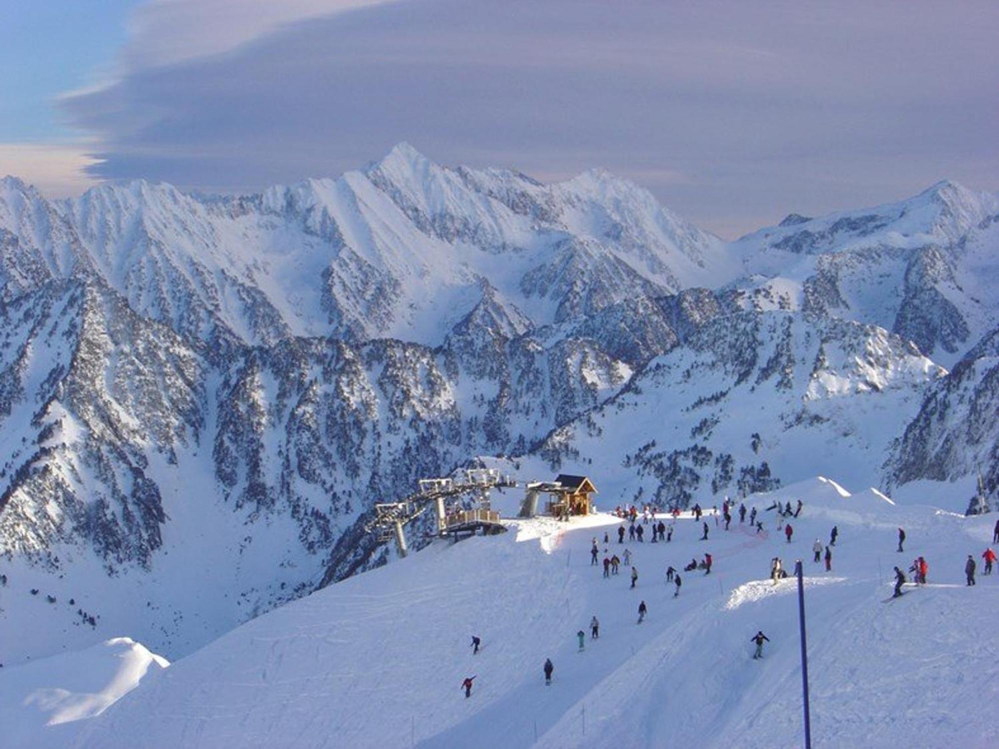 Appartement Centre-Ville 4/6 Pers, 3E Etage, Cuisine Equipee, Parking Gratuit, Linge En Supplement - Fr-1-234-228 Cauterets Exteriér fotografie